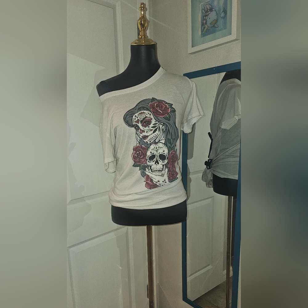 Torrid Sugar Skull Graphic Tee - Torrid Size 0